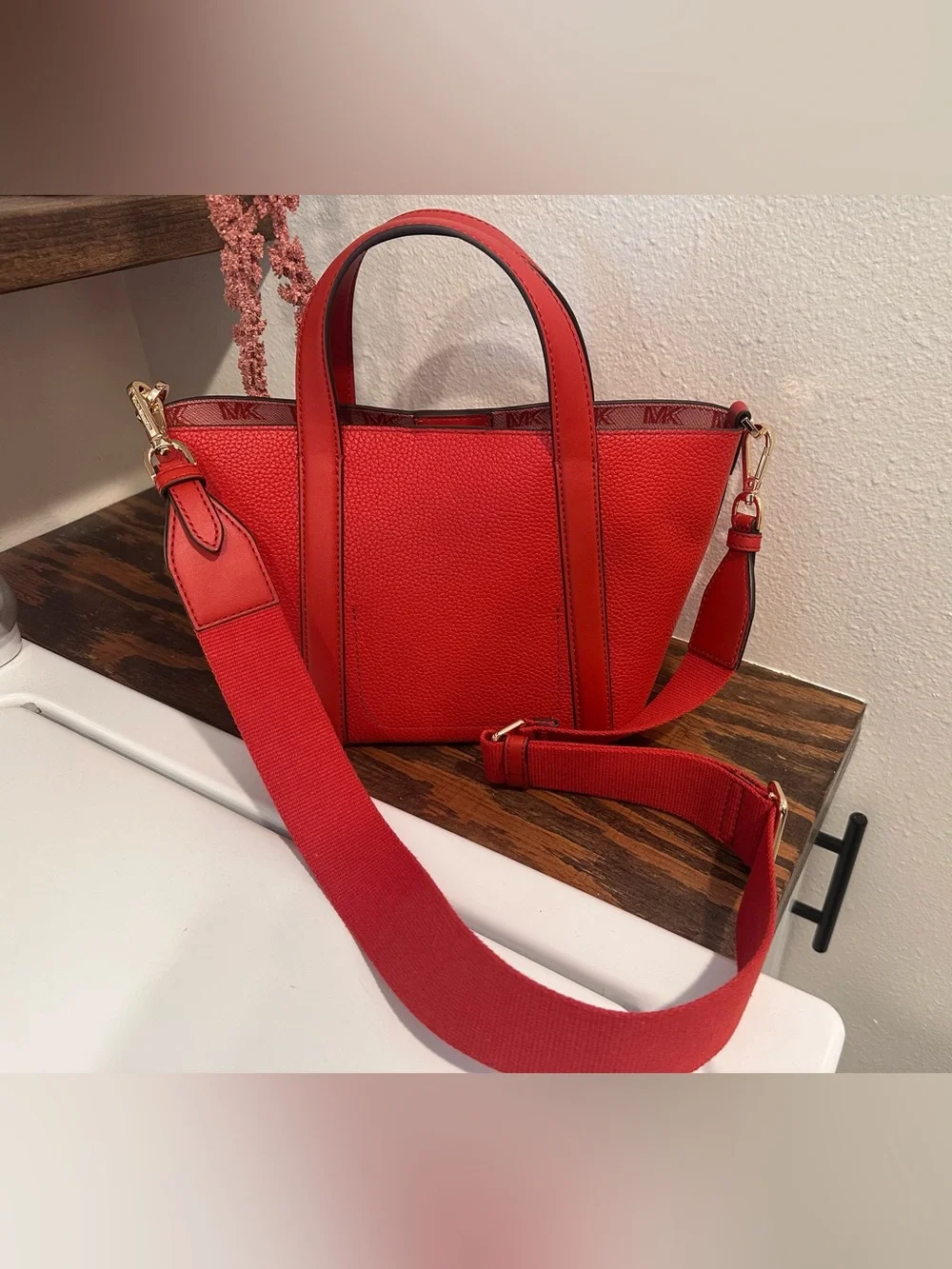 Michael Kors structured pebbled